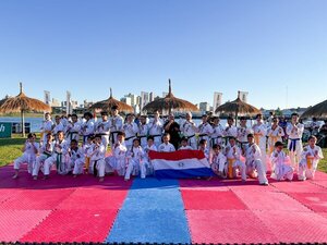 Exhibición de Tong Il Moo Do en la Bahía de Asunción - .::Agencia IP::.