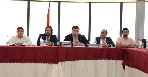 La Nación / Comisión Bicameral analizará irregularidades del MEC, Defensa Nacional y la Dinac