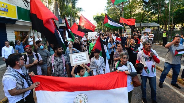 Marchan en Paraguay en apoyo a Palestina y piden revertir voto ante ONU sobre Gaza