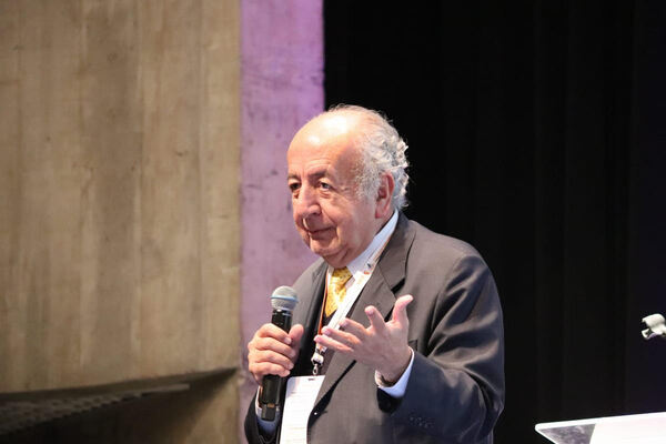 Diario HOY | "Las empresas deberán migrar a inversiones que apunten al cuidado del planeta"