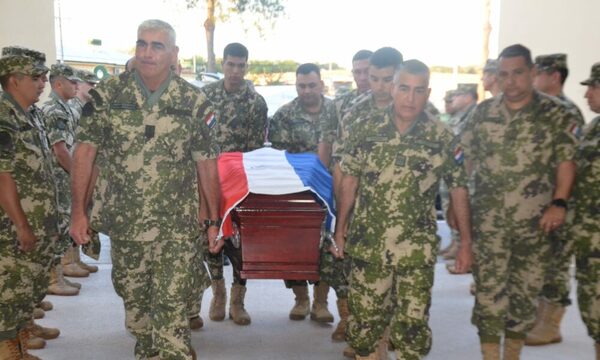 Rindieron homenaje a milico fallecido