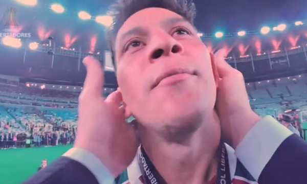 Alejandro Domínguez a Cano: “Te pasaste, crack”: Así fue la premiación de los campeones