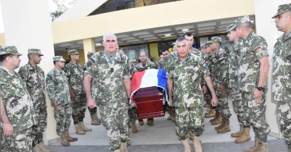 Emotiva despedida al sargento Domingo Ríos en parroquia del Comando del Ejército