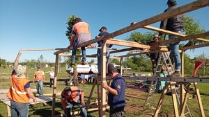 Diario HOY | SEN avanza en la construcción de albergues provisorios tras tornado en Guaica