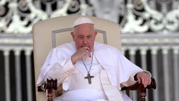 El papa ante la guerra en Gaza: "En nombre de Dios, cesad el fuego"