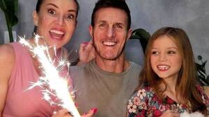 Dallys le llena de amor a su marido en su festejo de cumple