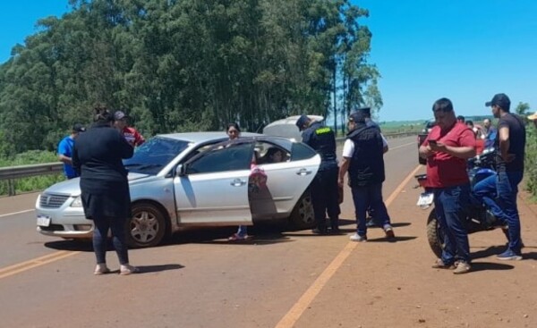 Conductora de 15 años provoca violento accidente