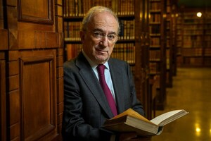 El director de la RAE presentará en República Dominicana su libro "Cervantes" - MarketData