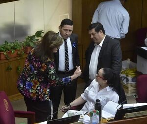 Analizarán suspender carreras de medicina - Política - ABC Color