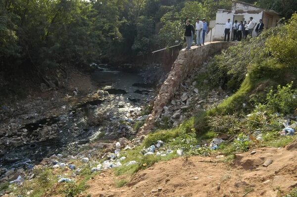 Sobrefacturaciones e irregularidades detectadas en Lambaré, sin castigo - Nacionales - ABC Color
