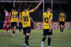 Guaraní volvió a festejar después de mucho en casa | 1000 Noticias