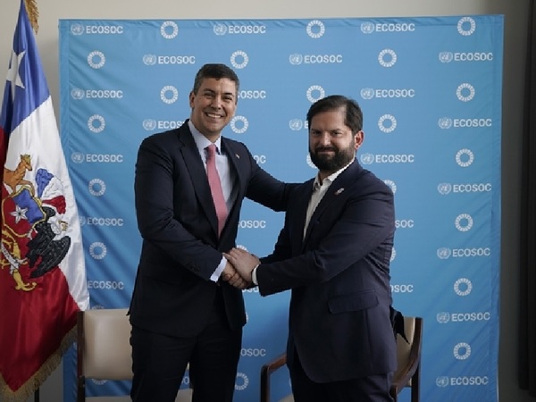 Peña viaja a Chile en visita oficial - La Tribuna