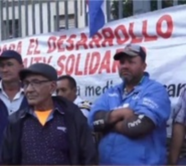 Pobladores de Yatayty del Norte urgen terminación de hospital - Paraguay.com