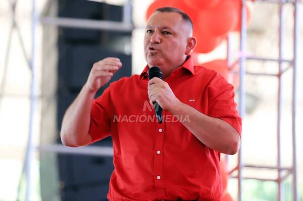 Gobernador de Ñeembucú describe panorama desolador en comunidades ribereñas - ADN Digital