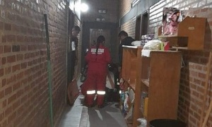 Policías siguen buscando a joven que atacó e hirió a su compañera para robar motel