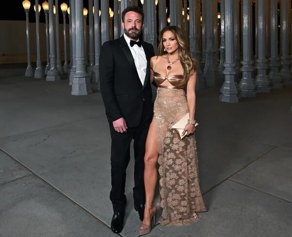 Jennifer López y Ben Affleck, elegantísimos en la gala del Museo de Arte Contemporáneo de Los Ángeles - Gente - ABC Color