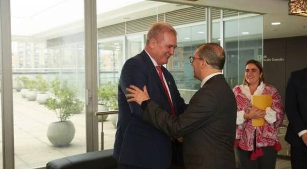 El Fiscal General fue a Colombia para vichear avances en el caso Pecci