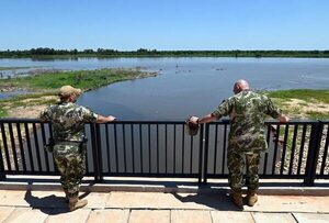 Búsqueda de militar desaparecido se amplía y alertan a pescadores desde Lambaré hasta Pilar - Nacionales - ABC Color