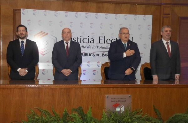 Presidente Diesel participó del acto oficial de proclamación de representantes de abogados ante CM