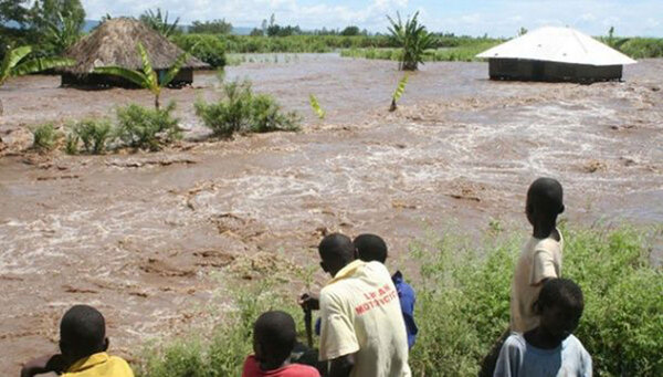 Al menos 15 muertos en Kenia por las intensas lluvias e inundaciones - .::Agencia IP::.