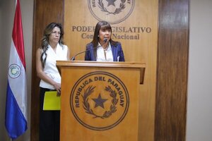 Senadora Amarilla querella a Intendente de Asunción - PDS RADIO Y TV