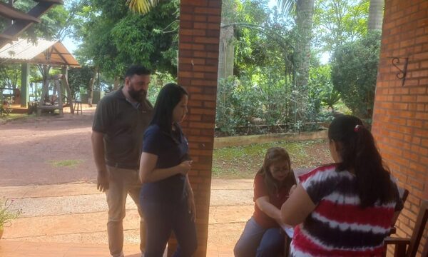 Inspeccionan agencias de viajes y hoteles de Hernandarias