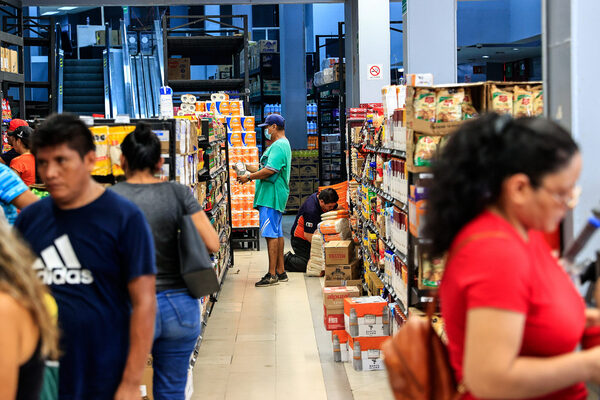 Reabren los primeros cuatro supermercados en Acapulco tras el huracán Otis en México - MarketData