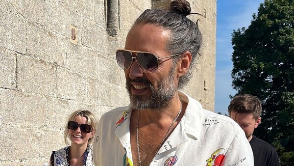 Russell Brand es acusado de agresión sexual