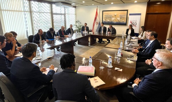 FMI y Paraguay acuerdan recursos por alrededor de USD 400 millones para enfrentar el cambio climático - MarketData
