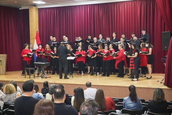 EL CORO DE LA UNIVERSIDAD CATÓLICA CAMPUS ITAPÚA REALIZA IMPORTANTE GIRA INTERNACIONAL - Itapúa Noticias
