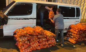 Detienen e imputan a contrabandista con más de 2.000 kilos de productos frutihortícolas