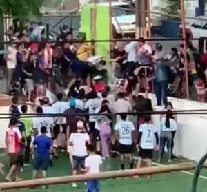 AUDIO: Incidentes durante torneo de fútbol en plaza Marcelina Insfrán - San Lorenzo Hoy