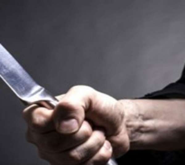 Itapúa: Hombre ataca con cuchillo a su expareja - Paraguay.com