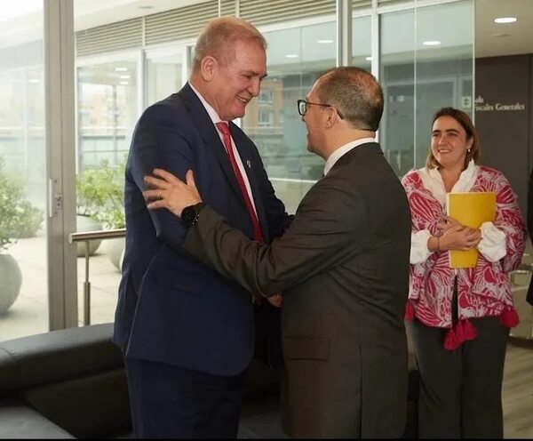Caso Pecci: Emiliano Rolón se reunió con el fiscal general de Colombia - Nacionales - ABC Color