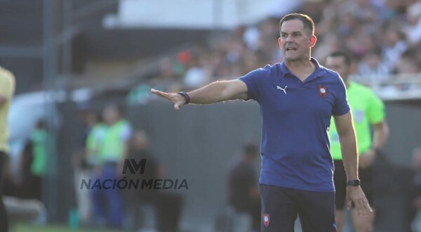 Versus / Víctor Bernay: "En cuanto a situaciones de gol fuimos superiores"