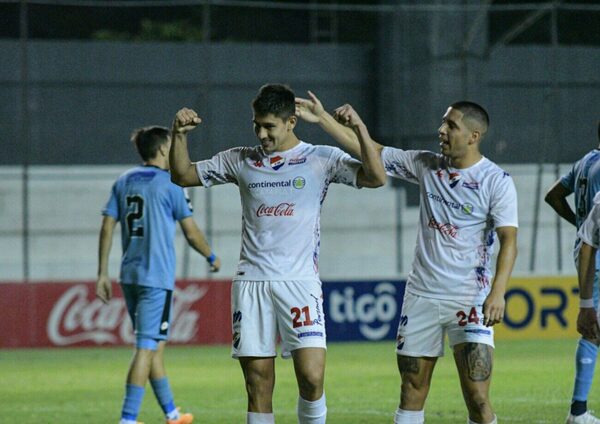 Nacional sigue soñando con ir a la Libertadores y propinó “un mazazo” a Resistencia - Radio Imperio 106.7 FM