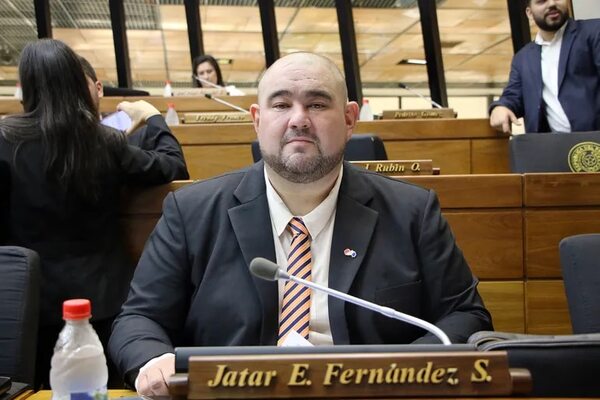 Jatar exige que “Payo” ya no presida Cruzada - Política - ABC Color
