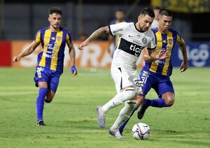 Versus / Olimpia y Luqueño se juegan puntos internacionales