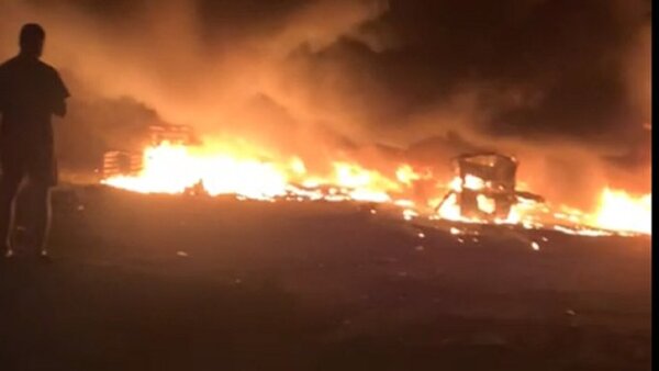 Dos fallecidos deja la explosión de camiones con combustible de contrabando en Alberdi