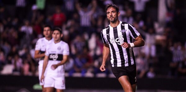 Versus / Roque se siente “entero” y podría seguir “una temporada más”