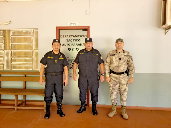 Varios cambios en la Policía del Alto Paraná para “optimizar” combate a la inseguridad - La Clave