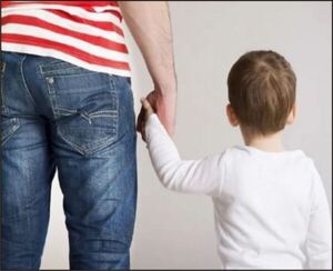 Diario HOY | Hombre quiso llevar a un niño bajo engaños a su casa, fue imputado