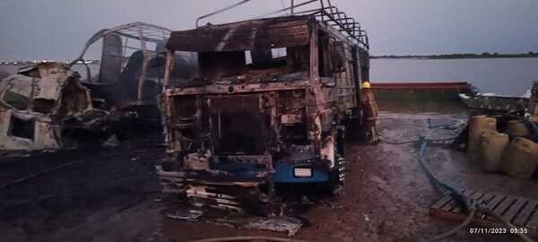 Dos fallecidos en Alberdi tras explosión de camiones que iban a transportar combustible de contrabando - Megacadena - Diario Digital