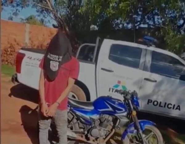 Lo pillaron y apresaron: quería vender una moto robada por 500 mil'i