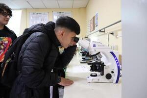 La Semana de la Ciencia arrancó y va hasta el jueves en la UNA
