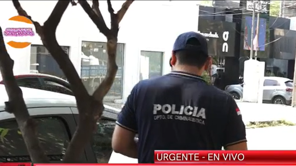 Grupo tipo comando asalta a empleados de una empresa de seguros en Asunción