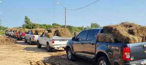 EBY asiste a productores afectados por crecida del río Paraná - .::Agencia IP::.