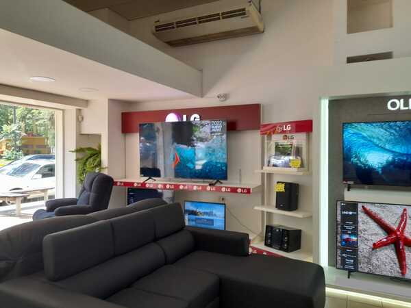 Imperdibles ofertas en aires acondicionados, televisores y somieres en Paseo Repsur