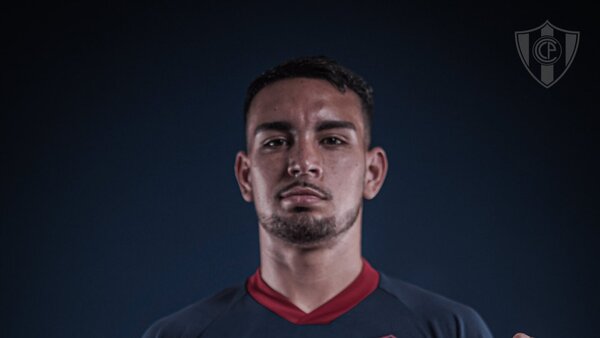 Pamperito alaba a Peralta