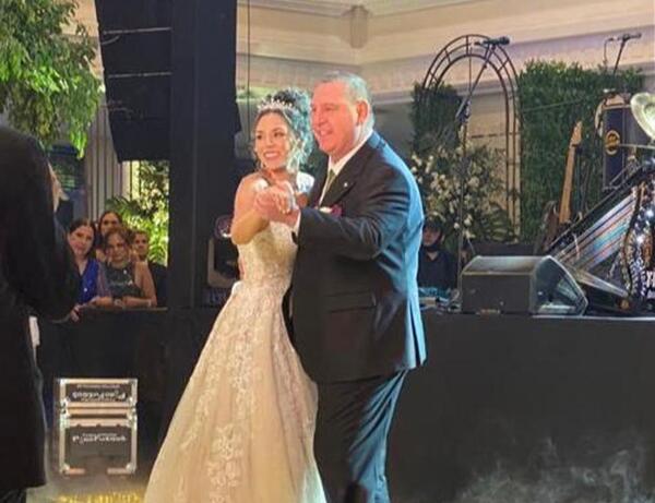 La ostentosa boda de la hija de Zacarías en medio de una emergencia por tormentas